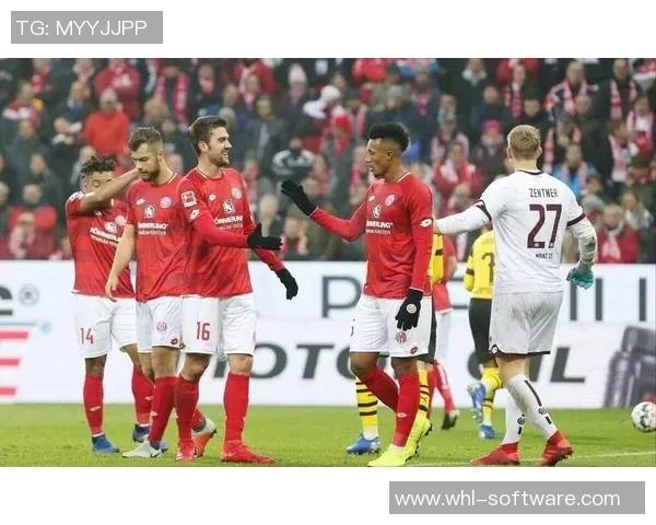 拜仁慕尼黑与汉堡历史交锋回顾及战绩分析